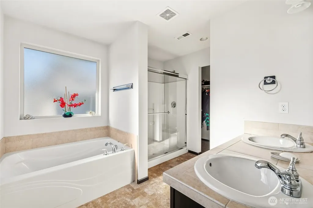 11625 10th Place W Everett WA 98204