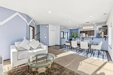 11625 10th Place W Everett WA 98204