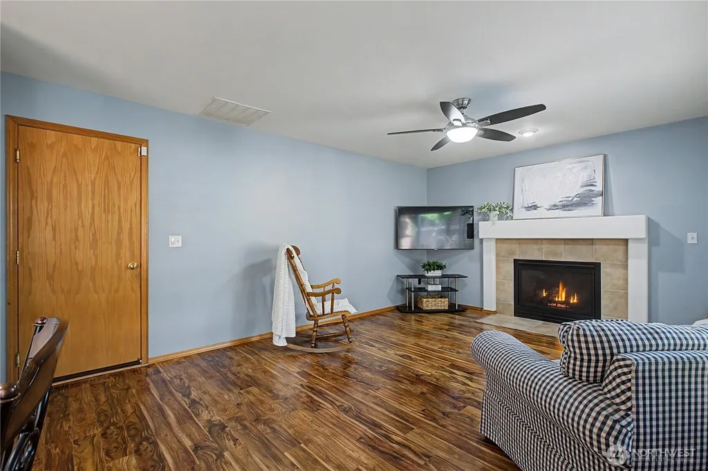 7118 Mirasett Street SW Olympia WA 98512