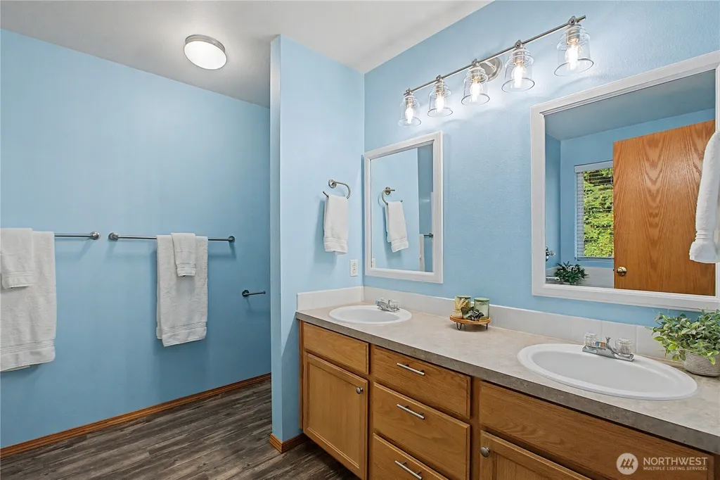 7118 Mirasett Street SW Olympia WA 98512