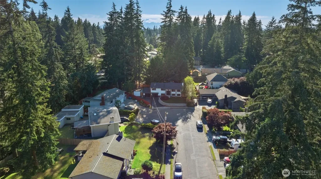 6126 189th Place SW Lynnwood WA 98036