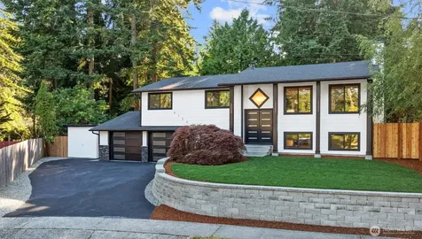 6126 189th Place SW Lynnwood WA 98036
