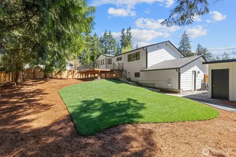 6126 189th Place SW Lynnwood WA 98036
