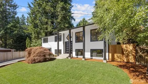 6126 189th Place SW Lynnwood WA 98036