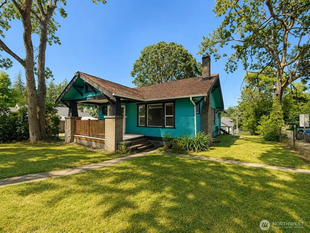 8601 Maple Street SW Lakewood WA 98498