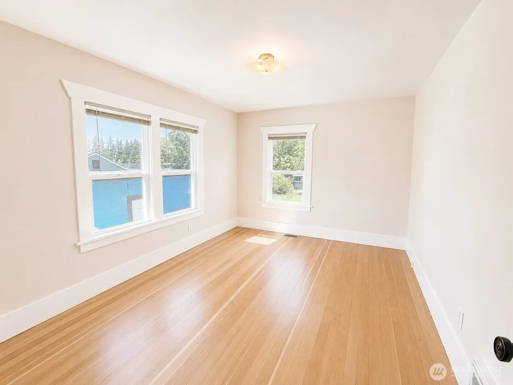 8601 Maple Street SW Lakewood WA 98498