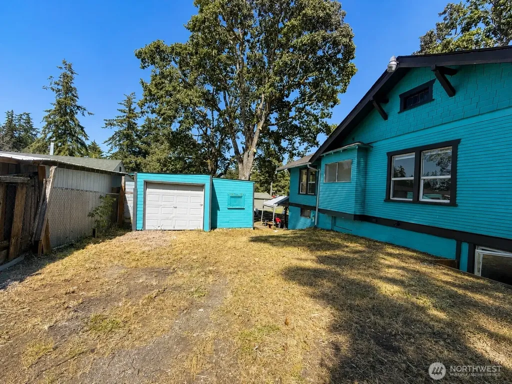 8601 Maple Street SW Lakewood WA 98498
