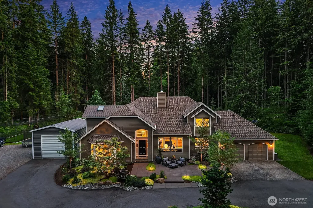 8804 221st Avenue NE Redmond WA 98053