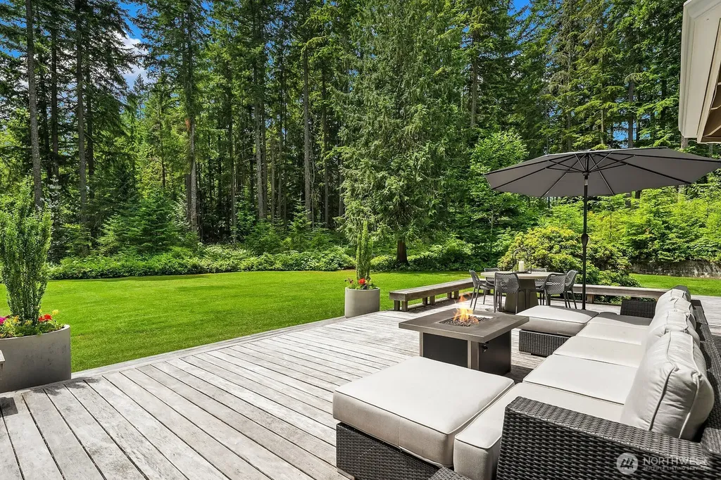 8804 221st Avenue NE Redmond WA 98053