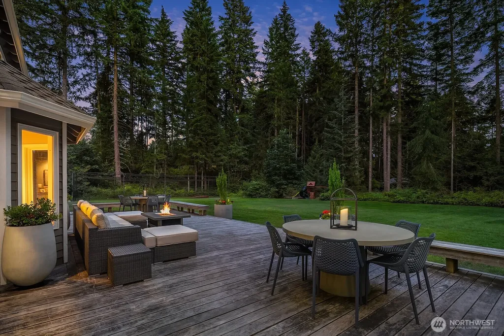 8804 221st Avenue NE Redmond WA 98053