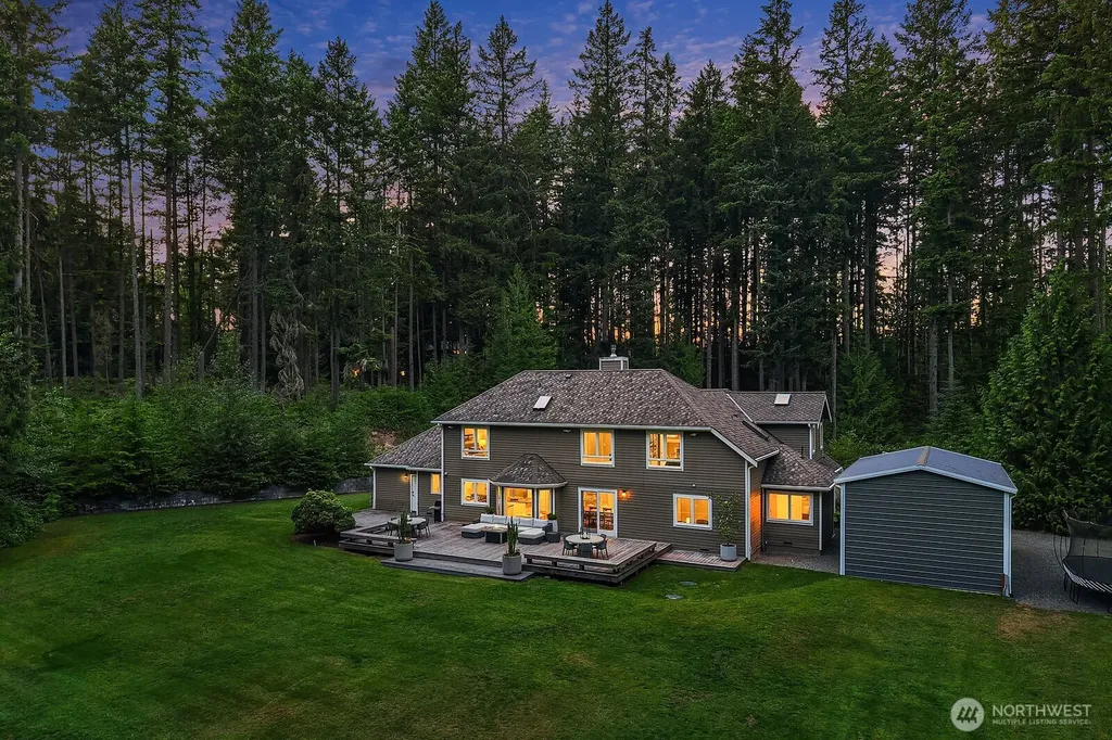 8804 221st Avenue NE Redmond WA 98053