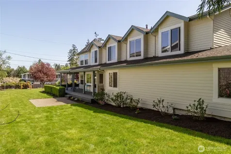 645 18th Avenue W Kirkland WA 98033