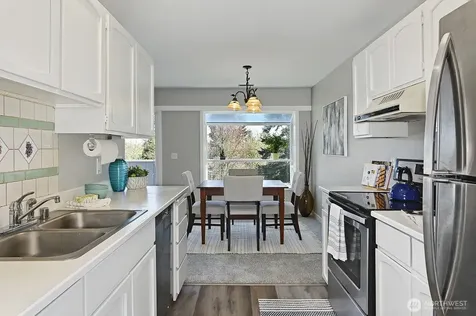 4120 212th Street SW Mountlake Terrace WA 98043