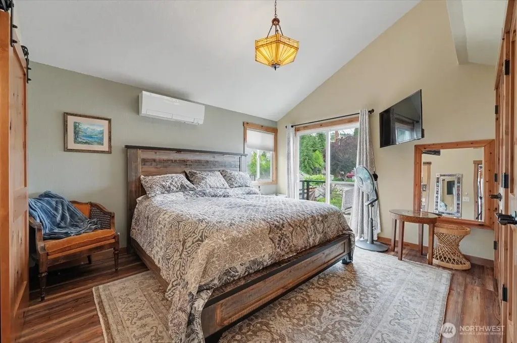 1386 S Lakeshore Road Chelan WA 98816