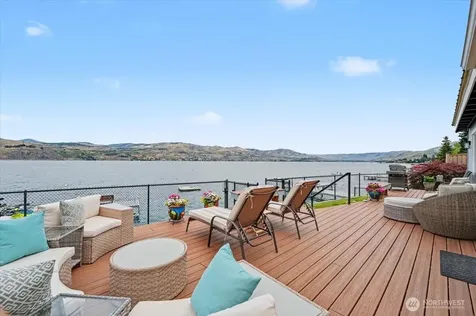 1386 S Lakeshore Road Chelan WA 98816