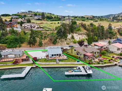 1386 S Lakeshore Road Chelan WA 98816