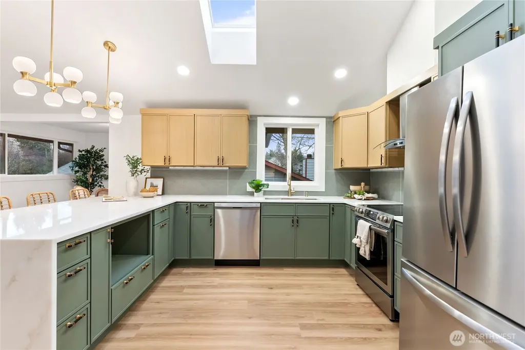20733 Elberta Road Lynnwood WA 98036