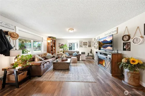 7229 65th Avenue SE Snohomish WA 98290