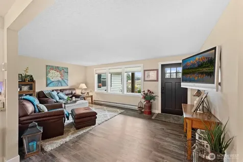 7229 65th Avenue SE Snohomish WA 98290