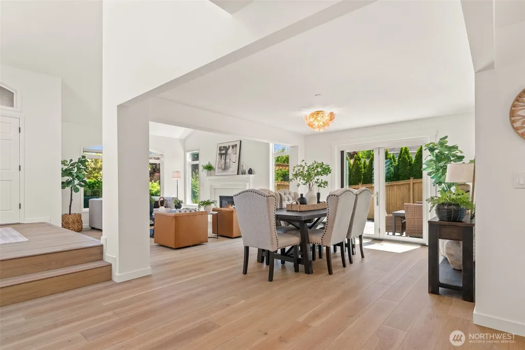 535 NW Datewood Drive Issaquah WA 98027