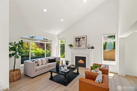 535 NW Datewood Drive Issaquah WA 98027