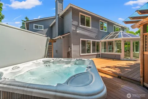 535 NW Datewood Drive Issaquah WA 98027