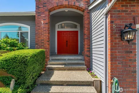 535 NW Datewood Drive Issaquah WA 98027