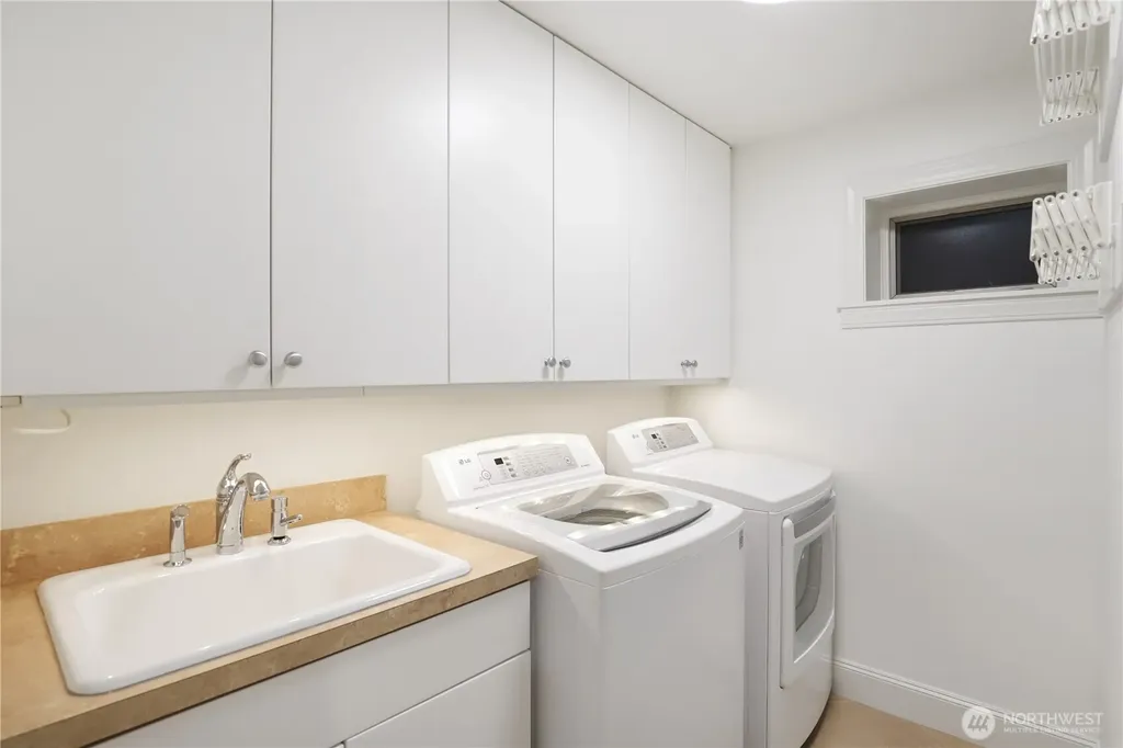 719 Harvard Avenue E Seattle WA 98102