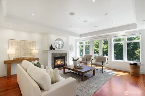 719 Harvard Avenue E Seattle WA 98102