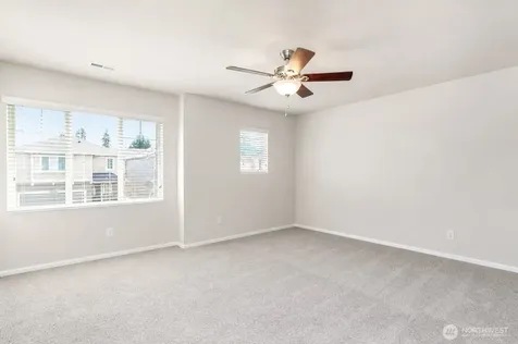 10557 190th Street E Puyallup WA 98374