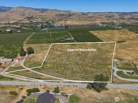 340 Washington Street Manson WA 98831