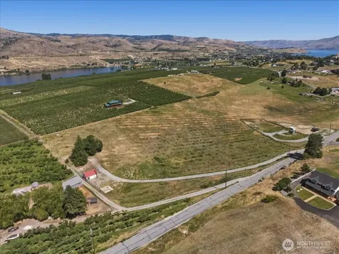 340 Washington Street Manson WA 98831