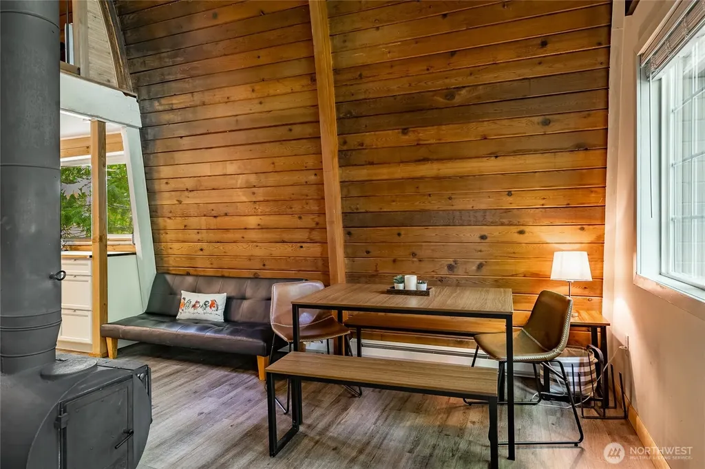 14001 Welcome Road Glacier WA 98244