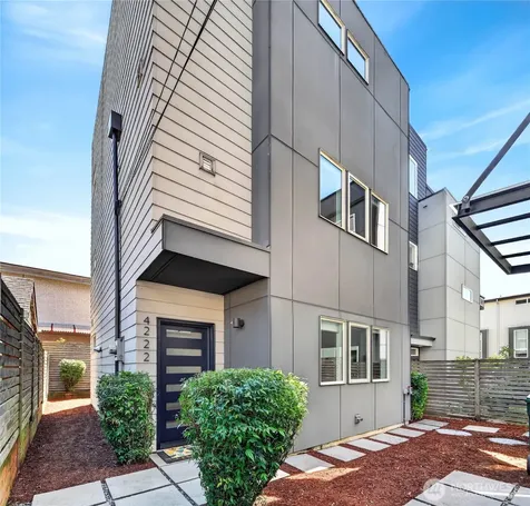 4222 Linden Avenue N Seattle WA 98103