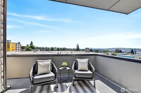 4222 Linden Avenue N Seattle WA 98103