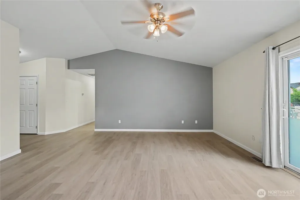 6 Linda Ridge Loop NE Ephrata WA 98823