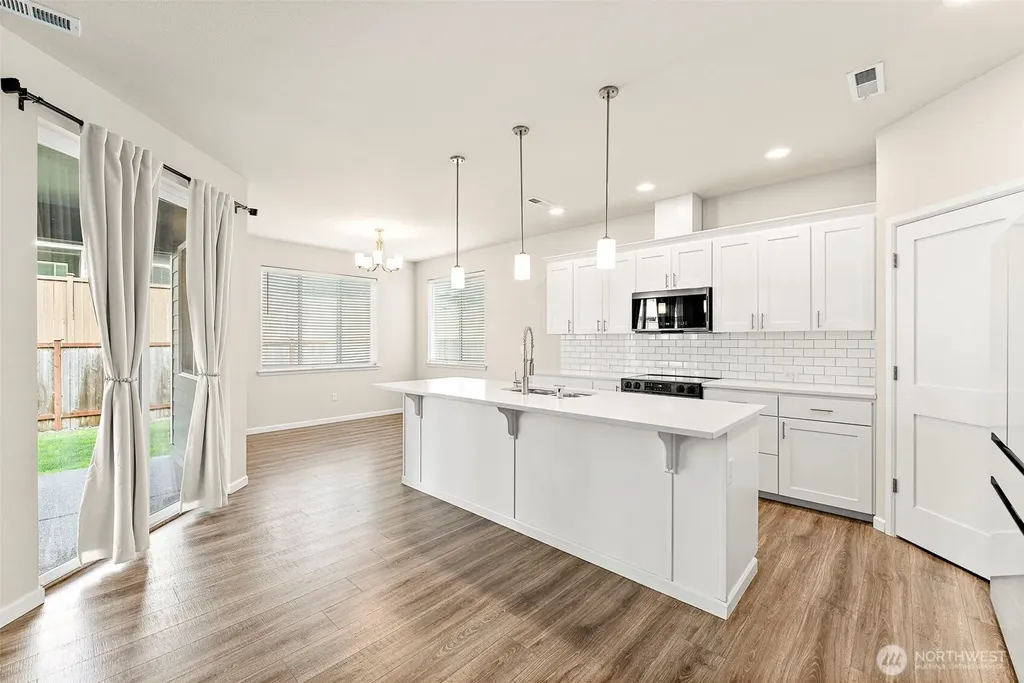 9984 Jackson Street SE Yelm WA 98597