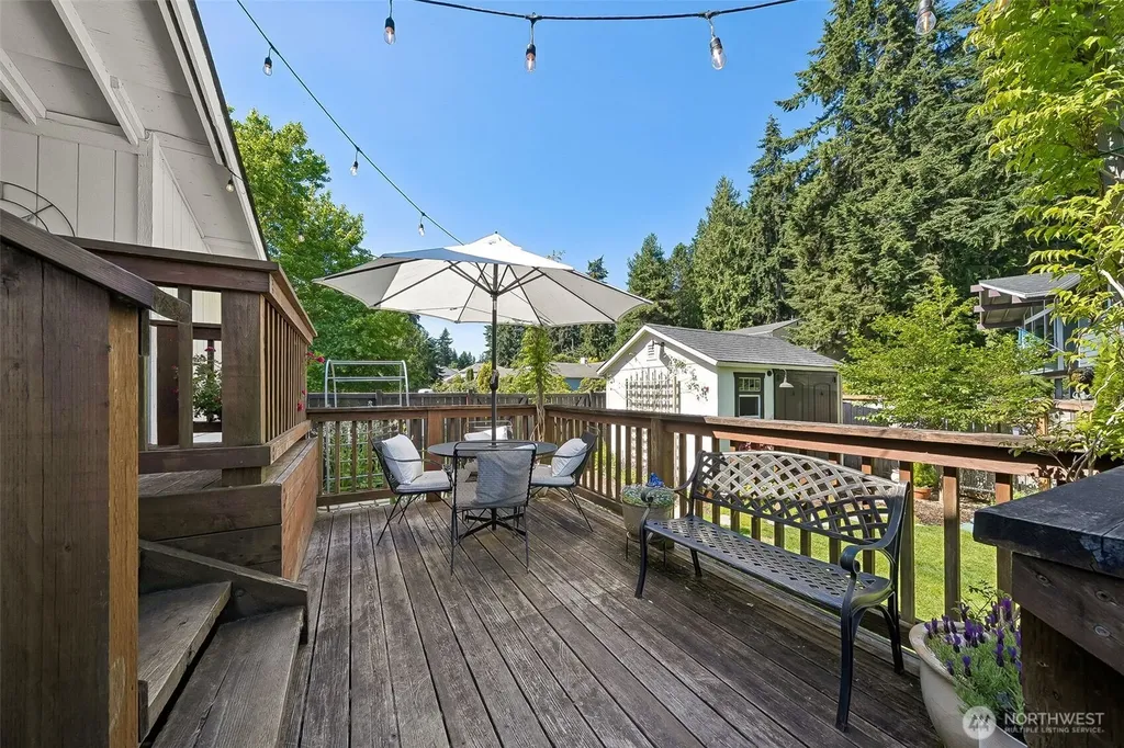 6221 81st Street E Puyallup WA 98371