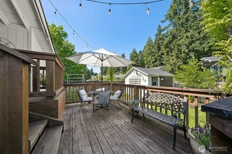 6221 81st Street E Puyallup WA 98371