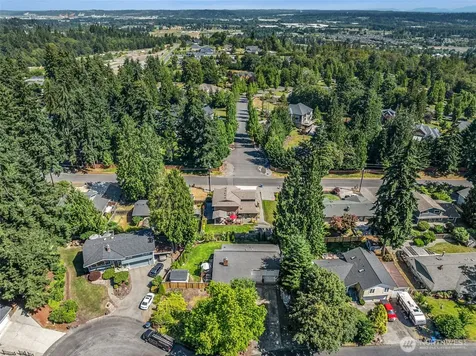 6221 81st Street E Puyallup WA 98371