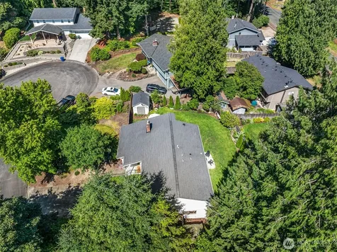 6221 81st Street E Puyallup WA 98371