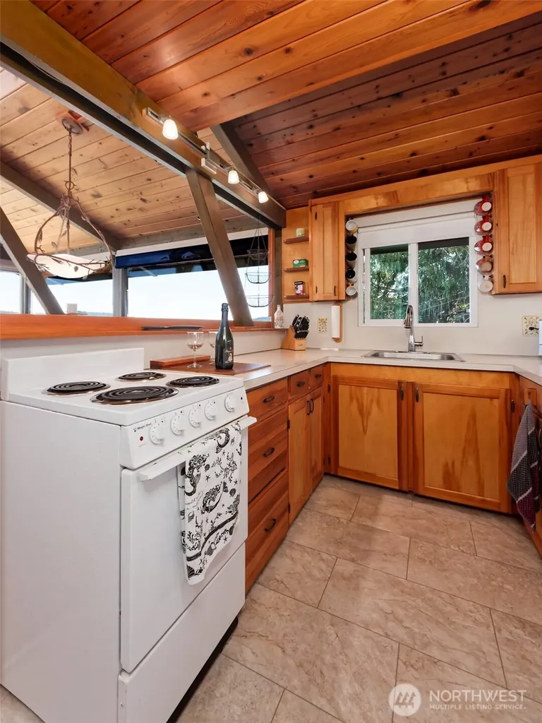 282 E Plantation Way Shelton WA 98584