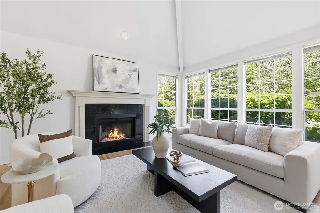 15215 92nd Place NE Bothell WA 98011