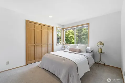 15215 92nd Place NE Bothell WA 98011