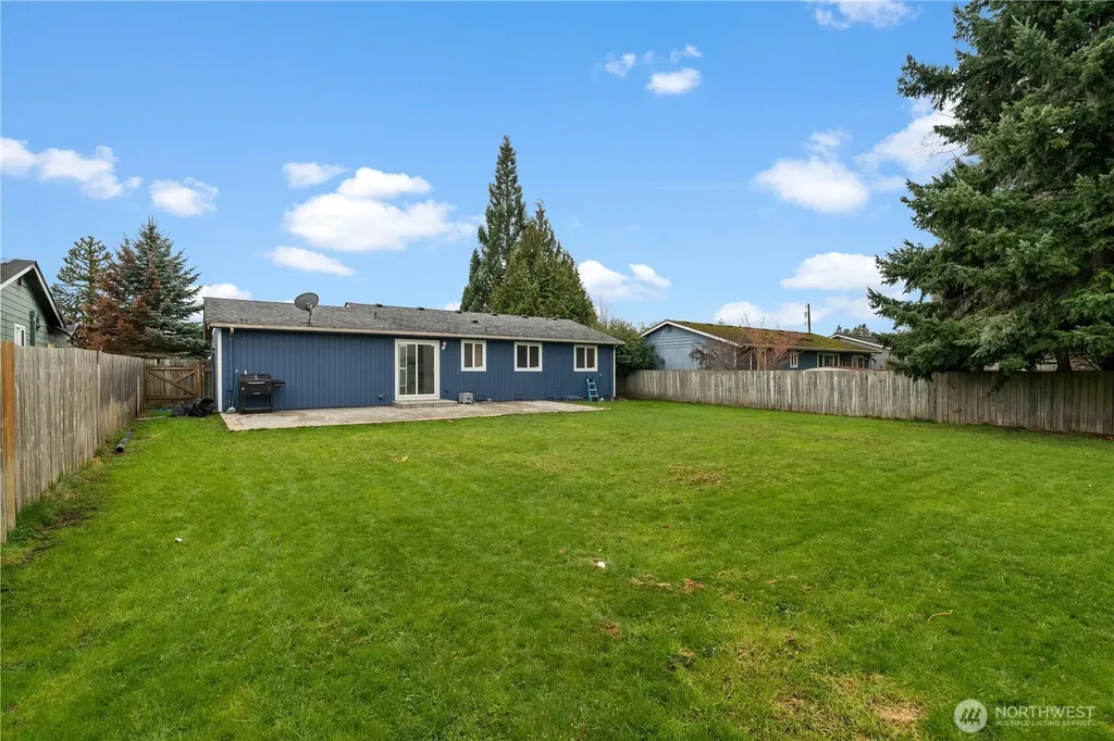7631 273rd Street NW Stanwood WA 98292