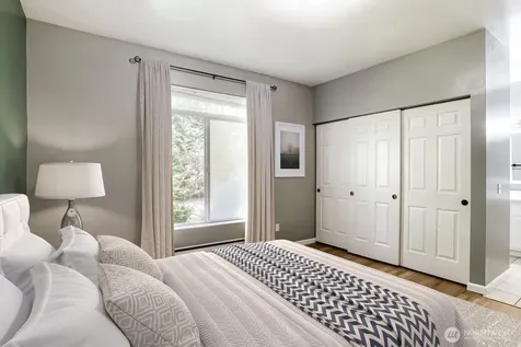 14814 29th Avenue W Lynnwood WA 98087