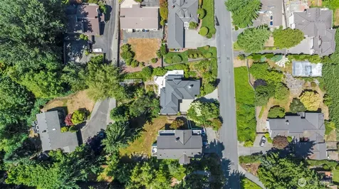 6121 NE 152nd Street Kenmore WA 98028