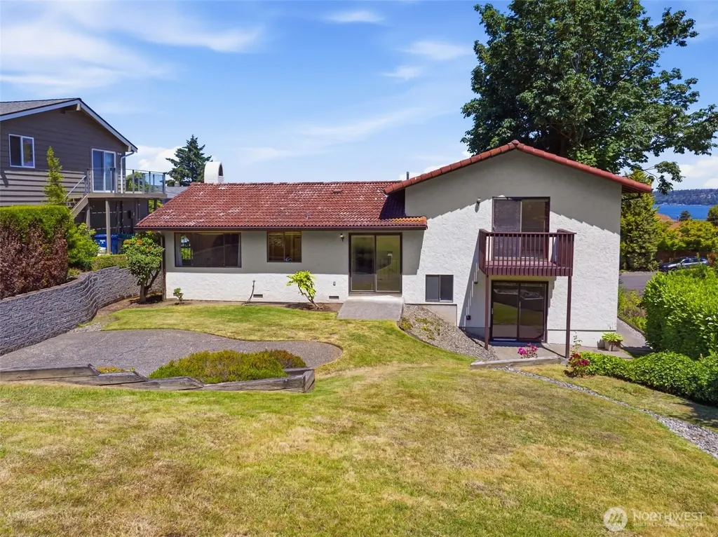611 SW 293rd Street Federal Way WA 98023