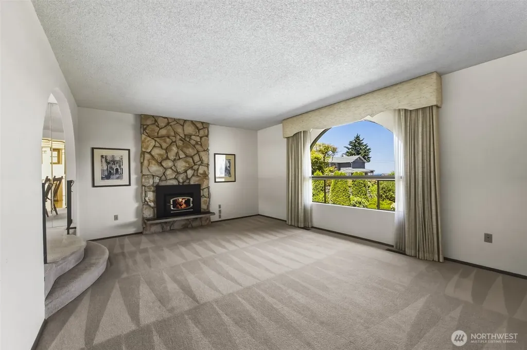 611 SW 293rd Street Federal Way WA 98023