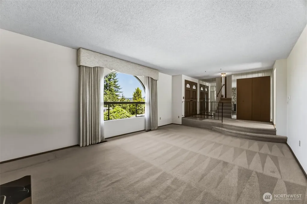 611 SW 293rd Street Federal Way WA 98023